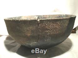 Pre-historic Native American Anasazi Pottery Bowl 9 X 4