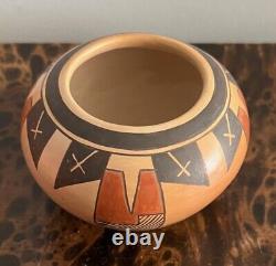 Priscilla Namingha, Native American Nampeyo Hopi/Tewa Pottery Seed Jar Small
