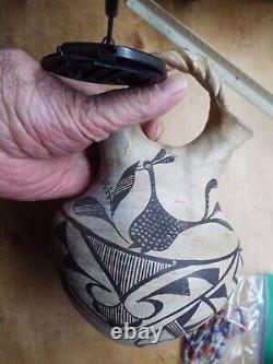 RARE HISTORIC Native American Wedding Vase Acoma new Mexico 8 TALL BIRD DESIGN