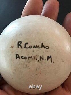R. Concho Acoma Pueblo Native American Mini Seed Jar Pot Indian Pottery