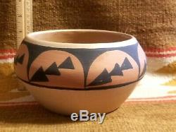 Rare Carlos Sunrise Dunlop Native American Pottery Pot San Ildefonso 1958-1981