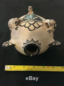 Rare Vintage Native American Cochiti Pottery Effigy Bird signed Seferina Ortiz