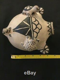 Rare Vintage Native American Cochiti Pottery Effigy Bird signed Seferina Ortiz