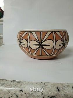SANTO DOMINGO LARGE POTTERY BOWL BY VICKY T. CALABAZA. 6 tall 9 1/2 opening