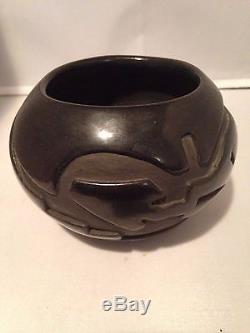 Santa Clara Carved Black Pottery Bowl Native American Vintage Excellent NANCY