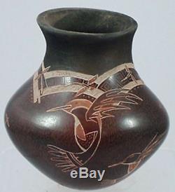 Santa Clara Indian Hummingbirds Vase Pottery by Dusty Naranjo