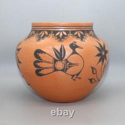 Santo Domingo Pottery-hand Made Micaceous Clay Pot-mark Wayne Garcia