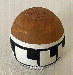 Santo Domingo Pueblo Jar Olla Pottery Signed J. Cheykaychi Native American VTG