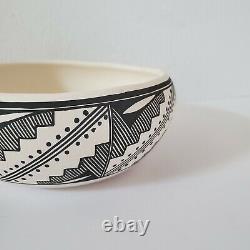 Sharon Stevens Hand Coiled Acoma Pueblo Bowl Pot Pottery New Mexico Southwest