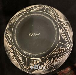 Signed-KEENE-Acoma Pueblo Pottery Native American Indian Pot Bowl Vase Preowned