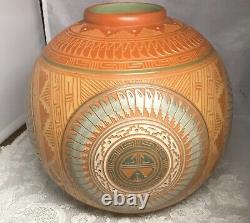 Signed Navajo David Willie Native American Etched Carved Pottery Vase 9 X 9