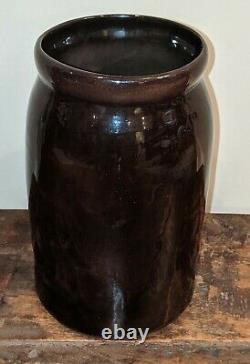 Signed Rick Wisecarver Art Pottery Vase Mint Condition Native American Indian