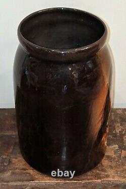 Signed Rick Wisecarver Art Pottery Vase Mint Condition Native American Indian