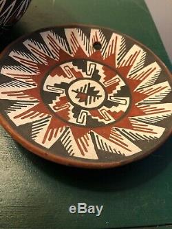 Southwest Native American Acoma Pueblo Pottery Seed Pot Round Vessel Bonus
