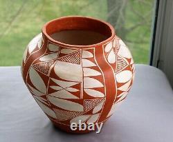 Southwest Native American Acoma Pueblo Pottery Unsigned Circa 1980s