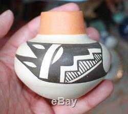 Southwestern American Signed Stella Teller Isleta Pueblo Miniature Vase 1970's