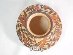 Stunning Hopi Indian Pottery By Multi Award Winning Artist Rachel Sahmie