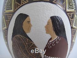 TALKING EARTH Pottery Leigh Smith Mohawk Nation MARRIAGE ANNIVERSARY Vase 1998