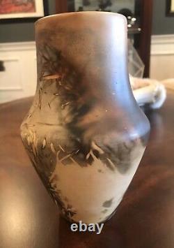 Unusual Pahponee Kickapoo Native American Pot Pottery Vase Vessel 7.75 Tall