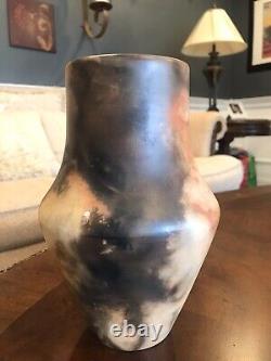 Unusual Pahponee Kickapoo Native American Pot Pottery Vase Vessel 7.75 Tall