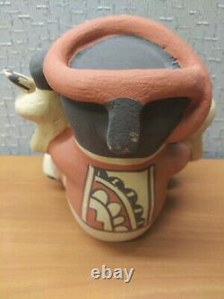 VINTAGE Jemez Pueblo Native American Pottery Storyteller Lupe Lucero 4 1/2