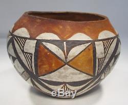 Vintage Acoma Pueblo Native American Indian Pottery Signed NP-2