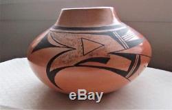 Vintage Hopi Native American Indian Pottery Vase Pot Signed Stella Huma Arizona