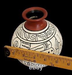 Vintage Indigenous Native American Pottery White Vase Jar Vessel Eclectic Boho