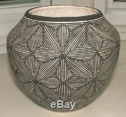 Vintage Jay Vallo Native American Acoma Pueblo Pottery Polychrome Pot Vase