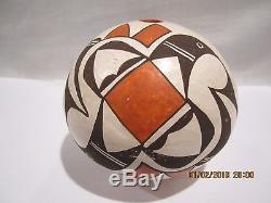 Vintage Lucy M Lewis Native American Acoma Pottery Seed Pot 1970's Signed