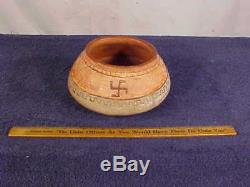 Vintage NATIVE AMERICAN Pottery withWHIRLING LOG Symbol