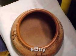 Vintage NATIVE AMERICAN Pottery withWHIRLING LOG Symbol