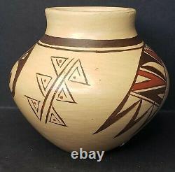 Vintage Native American Hopi Pottery Pot Signed Nampeyo Clay