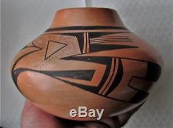 Vintage Native American Hopi Pottery Vase Pot Signed Stella Huma Arizona