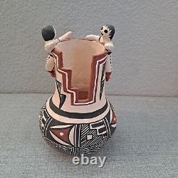 Vintage Native American Indian Art Pottery Acoma NM Pueblo Vase KATHLEEN LEWIS