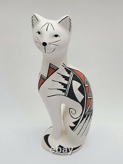 Vintage Native American Signed S. Chino Acoma Pueblo Pottery Ceramic Cat Statue