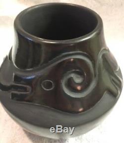 Vintage San Ildefonso Black AVANYU Carved Pottery Vase c1930s-50s Rose Gonzales