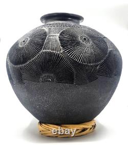 Vintage Stunning Mata Ortiz Etched Textured Large Heavy Pottery 13 x 13