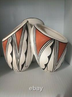 Vintage Tigua Indian Pueblo Irene Native American Pottery Threesome Vessel