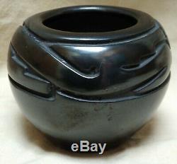 Vintage Toni Roller Native American Santa Clara Pottery Incised Vase 1977