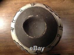 Vintage Zuni Indian Pottery