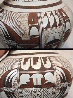 WHITE SWANN Dolly Joe Navasie Native American Hopi Pottery Painted Jar Vase