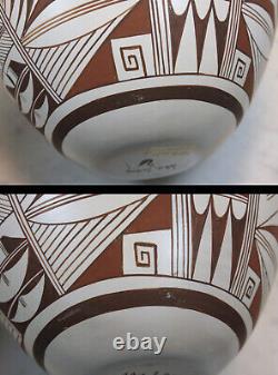 WHITE SWANN Dolly Joe Navasie Native American Hopi Pottery Painted Jar Vase