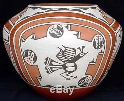 Zia Pueblo Indian 16 Zia Bird / Polychrome Pottery by Ruby Panana
