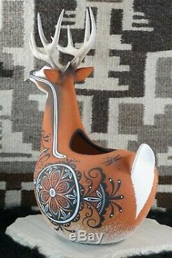 Zuni Deer Pottery Deldrick Cellicion
