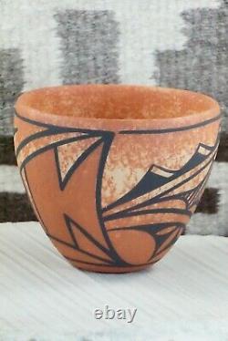 Zuni Pottery Lorenda Cellicion