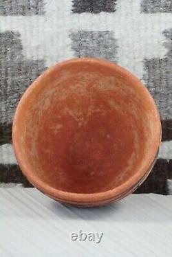 Zuni Pottery Lorenda Cellicion