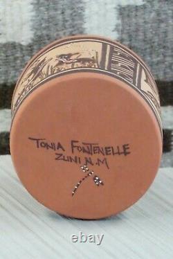 Zuni Pottery Tonia Fontenelle